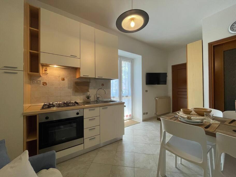 Free Parking Casa Con Giardino - Centro Mare A 5 Minuti Apartment Pietra Ligure Ngoại thất bức ảnh