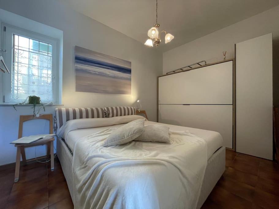 Free Parking Casa Con Giardino - Centro Mare A 5 Minuti Apartment Pietra Ligure Ngoại thất bức ảnh