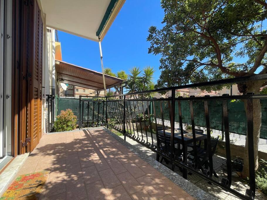 Free Parking Casa Con Giardino - Centro Mare A 5 Minuti Apartment Pietra Ligure Ngoại thất bức ảnh